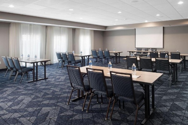 Courtyard by Marriott Galveston Island image 30